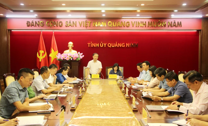 Quang cảnh buổi làm việc của Ban Dân Vận Trung ương với tỉnh Quảng Ninh.