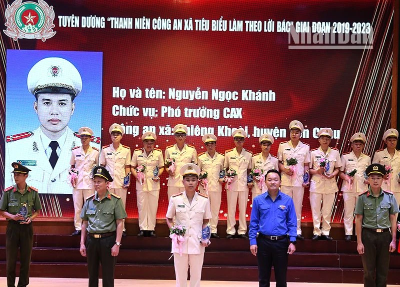 Vinh danh thanh niên Công an xã tiêu biểu trong lực lượng Công an Sơn La.