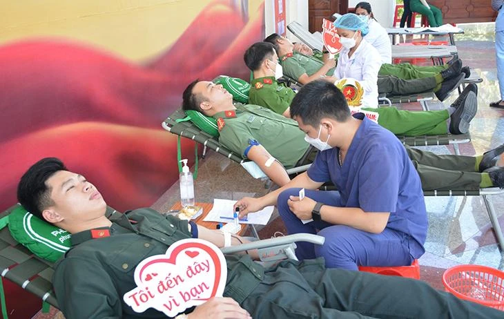 Qua ngày hội đã thu gần 150 đơn vị máu.