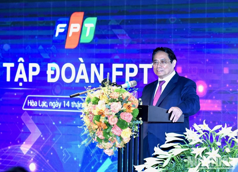 Thủ tướng Phạm Minh Chính phát biểu khi đến thăm Đại học FPT.