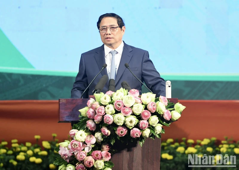 Thủ tướng Phạm Minh Chính phát biểu ý kiến tại Hội nghị công bố quy hoạch và xúc tiến đầu tư tỉnh Vĩnh Long.