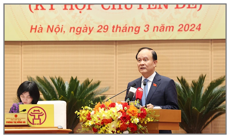 Chủ tịch Hội đồng nhân dân thành phố Hà Nội Nguyễn Ngọc Tuấn phát biểu bế mạc kỳ họp.