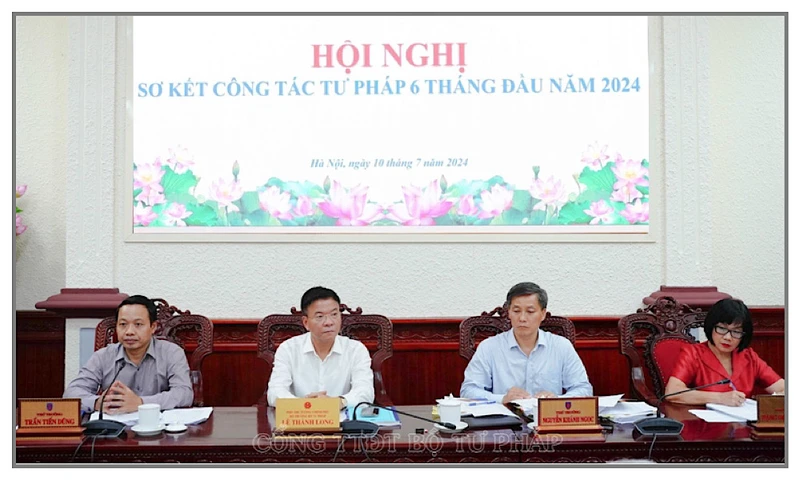 Phó Thủ tướng Lê Thành Long dự, phát biểu chỉ đạo tại Hội nghị sơ kết công tác tư pháp 6 tháng đầu năm.