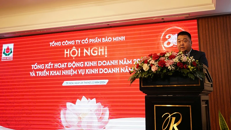 Đồng chí Vũ Anh Tuấn, Tổng Giám đốc Bảo Minh phát biểu khai mạc Hội nghị tổng kết hoạt động kinh doanh năm 2024 và triển khai nhiệm vụ kinh doanh năm 2025.