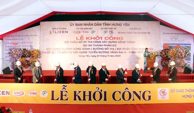Tỉnh Hưng Yên khởi công xây dựng đường song hành thuộc dự án đường Vành đai 4-vùng Thủ đô Hà Nội trên địa bàn tỉnh Hưng Yên.