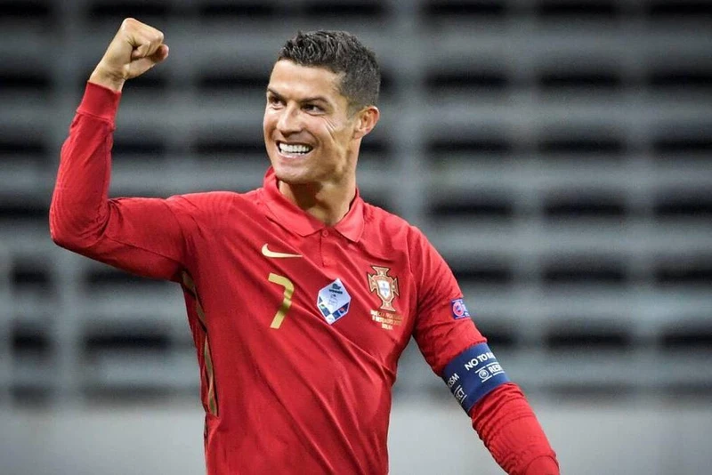 Ronaldo trở lại cùng đội tuyển Bồ Đào Nha. (Ảnh: FIFA)