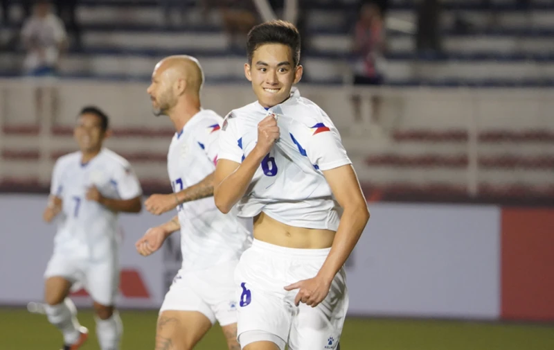 Sandro Reyes ghi bàn thắng thứ hai cho đội tuyển Philippines. (Ảnh: PFF)