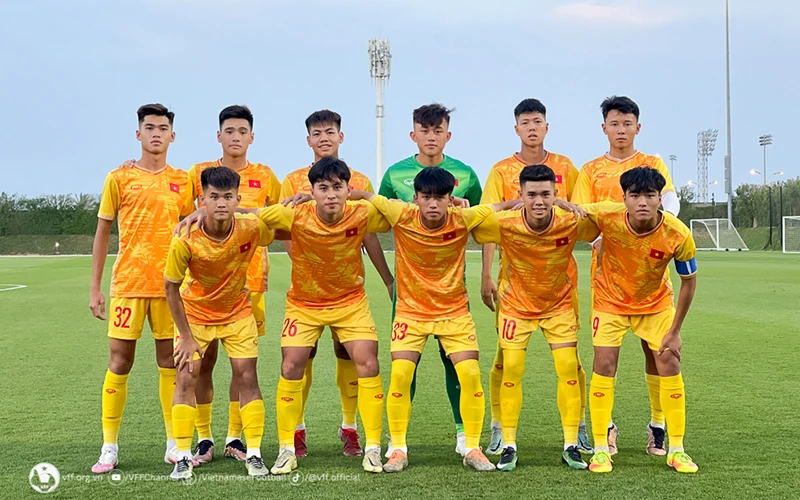 Đội hình ra sân của U17 Việt Nam. (Ảnh: VFF)