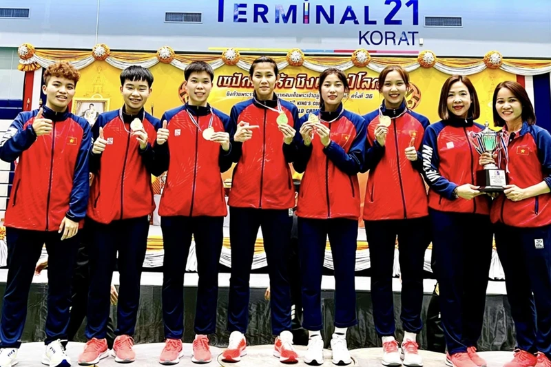 Đội tuyển cầu mây nữ Việt Nam bảo vệ thành công chức vô địch thế giới. 
