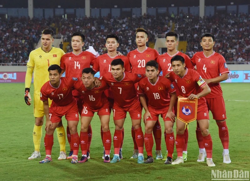 Đội hình đội tuyển Việt Nam đối đầu Indonesia tại trận đấu vừa qua. (Ảnh: TRẦN HẢI)
