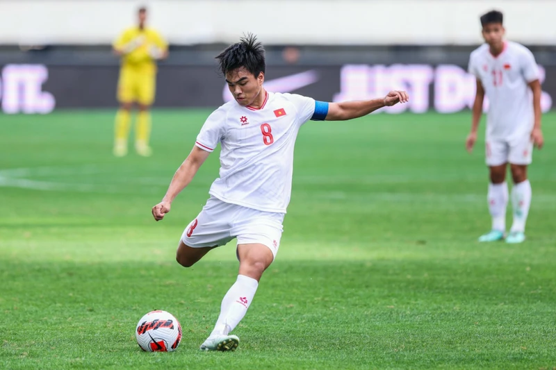 U19 Việt Nam không thể tạo nên bất ngờ trước U19 Uzbekistan.