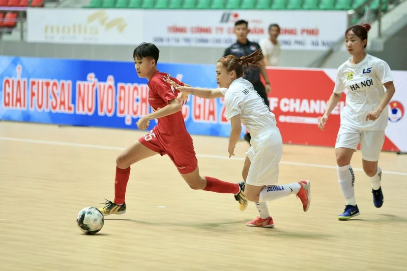 Các cầu thủ tham dự Giải futsal nữ vô địch quốc gia năm ngoái. (Ảnh: VFF)