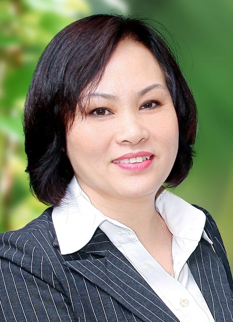 Từ năm 2014 đến nay, Tiến sĩ Vũ Thị Minh Hương là Phó Chủ tịch Ủy ban Ký ức thế giới UNESCO Khu vực châu Á-Thái Bình Dương (MOWCAP). Tiến sĩ là người có nhiều đóng góp quan trọng trong việc hoàn thiện và bảo vệ bảy hồ sơ Di sản tư liệu của nước ta đã được UNESCO ghi danh ở cấp thế giới và khu vực. 