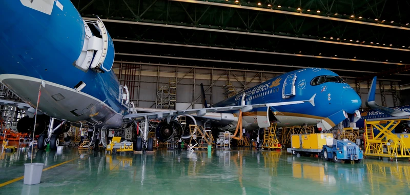 Vietnam Airlines nói riêng và nhiều doanh nghiệp nhà nước khác đã thể hiện rõ vai trò của kinh tế nhà nước. Ảnh: Khiếu Minh