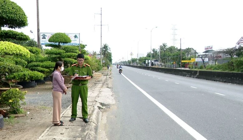 Hiện trường vụ cướp giật tài sản của bà Lê Thị Ngộ tại phường 4, thị xã Cai Lậy (Tiền Giang).