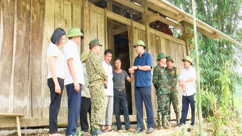 Lãnh đạo huyện Đồng Hỷ thường xuyên kiểm tra, đôn đốc thực hiện công tác giảm nghèo trên địa bàn.