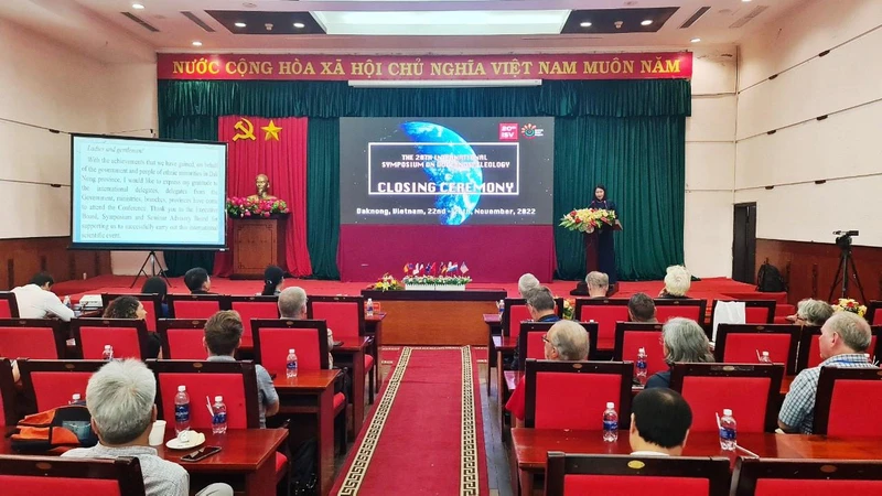 Toàn cảnh Bế mạc Hội nghị quốc tế về hang động núi lửa lần thứ 20 và Hội thảo khoa học “15 năm phát triển Công viên địa chất ở Việt Nam” tại tỉnh Đắk Nông.