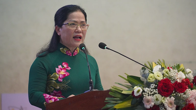 Thứ trưởng Giáo dục và Đào tạo Nguyễn Thị Kim Chi phát biểu chỉ đạo Hội khỏe Phù Đổng toàn quốc khu vực III. 