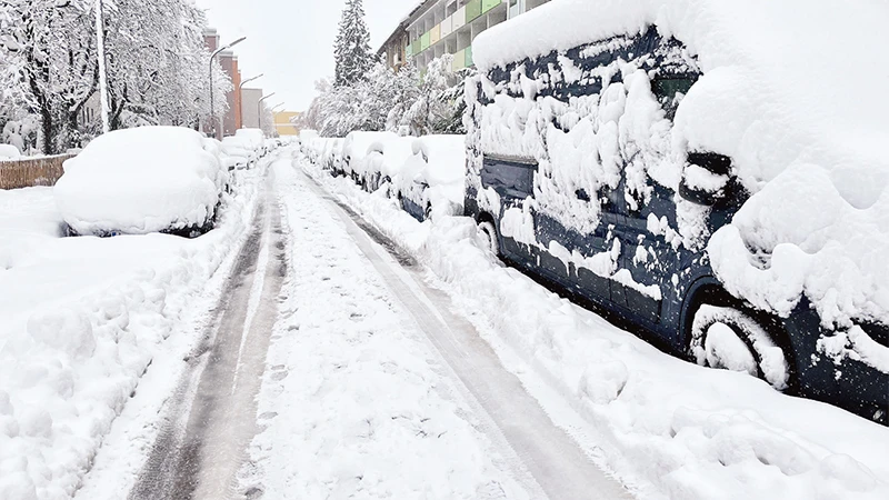 Tuyết rơi dày ở thành phố Munich của Ðức. (Ảnh REUTERS) 