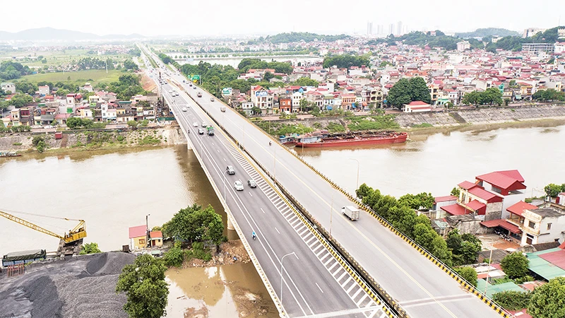 Cầu Như Nguyệt, công trình tháo gỡ điểm nghẽn cho giao thông Bắc Giang.