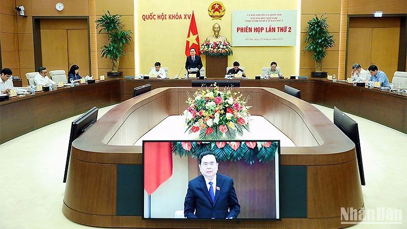 Hội nghị dưới sự chủ trì của đồng chí Trần Thanh Mẫn, Ủy viên Bộ Chính trị, Phó Chủ tịch Thường trực Quốc hội.