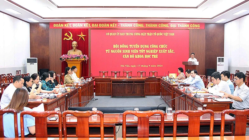 Toàn cảnh buổi lễ.