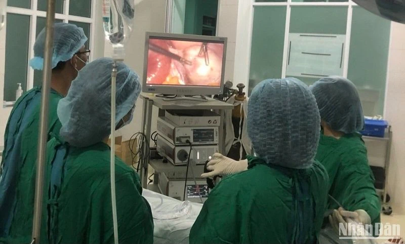 Hiện nay đội ngũ bác sĩ của ngành Y tế Đắk Nông đã từng bước làm chủ các thiết bị hiện đại, thực hiện thành công các ca phẫu thuật yêu cầu trình độ chuyên sâu..., đáp ứng yêu cầu ngày càng cao của nhân dân. 