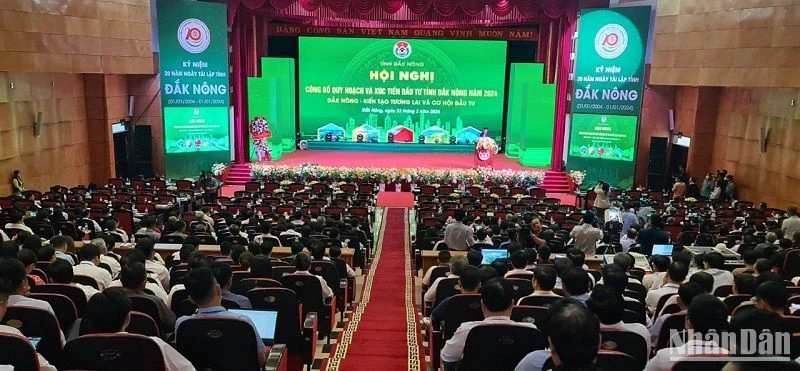 Hơn 700 đại biểu, khách mời tham dự Hội nghị Công bố Quy hoạch tỉnh Đắk Nông thời kỳ 2021 - 2030, tầm nhìn đến năm 2050 và Xúc tiến đầu tư tỉnh Đắk Nông năm 2024.