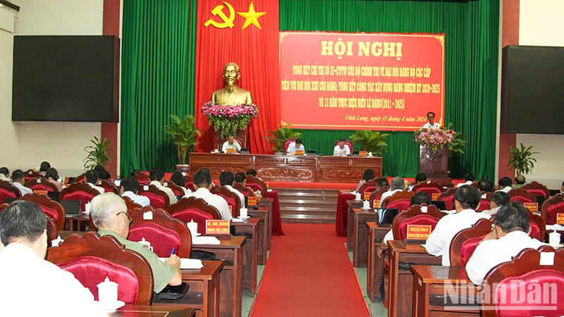 Quang cảnh hội nghị. 