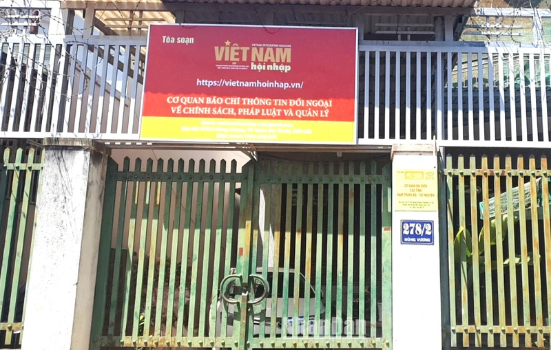 Tạp chí Việt Nam hội nhập đã quyết định chấm dứt hoạt động Văn phòng đại diện Nam Trung Bộ-Tây Nguyên đặt tại Đắk Lắk.