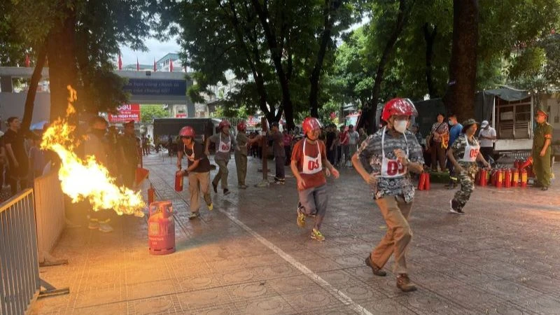 Các đội tham gia hội thi. 