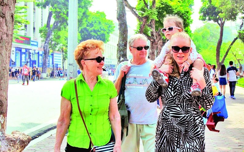 Khám phá Hà Nội, điểm đến hàng đầu được vinh danh tại Giải thưởng Du lịch thế giới (WTA). Ảnh: Hồ Hạ