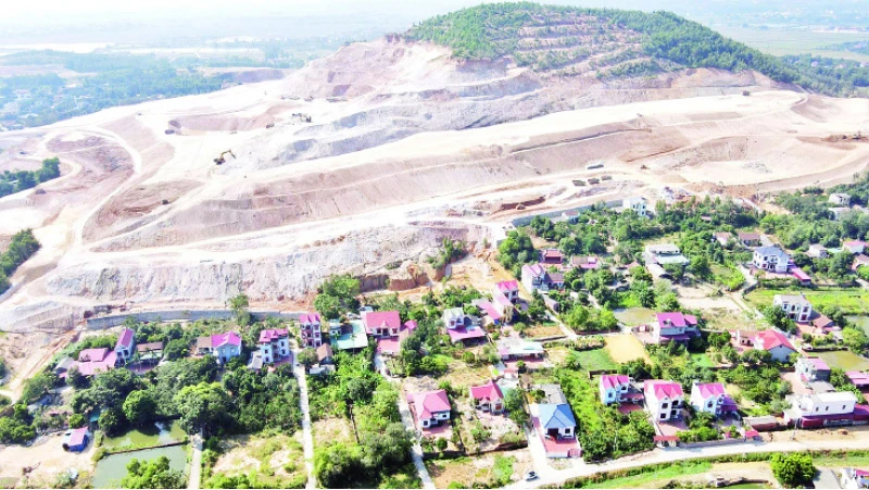 Khu vực sân golf Việt Yên liền kề thôn Tân Sơn, xã Trung Sơn, huyện Việt Yên, tỉnh Bắc Giang.
