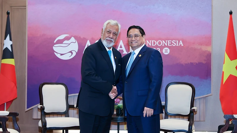 Thủ tướng Phạm Minh Chính gặp Thủ tướng Timor-Leste Xanana Gusmao.