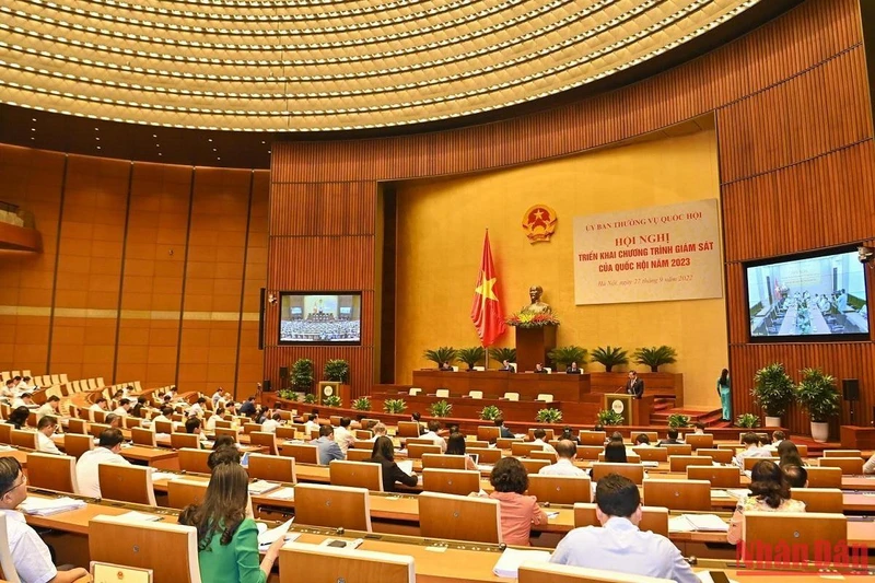 Quang cảnh Hội nghị triển khai Chương trình giám sát của Quốc hội năm 2023 tại Hội trường Diên Hồng, Nhà Quốc hội sáng 27/9.