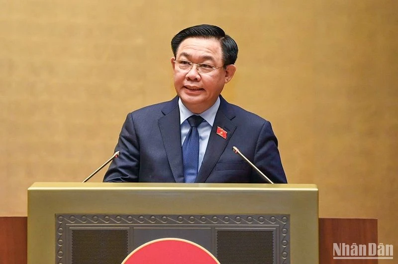 Chủ tịch Quốc hội Vương Đình Huệ phát biểu bế mạc hội nghị. (Ảnh: DUY LINH)