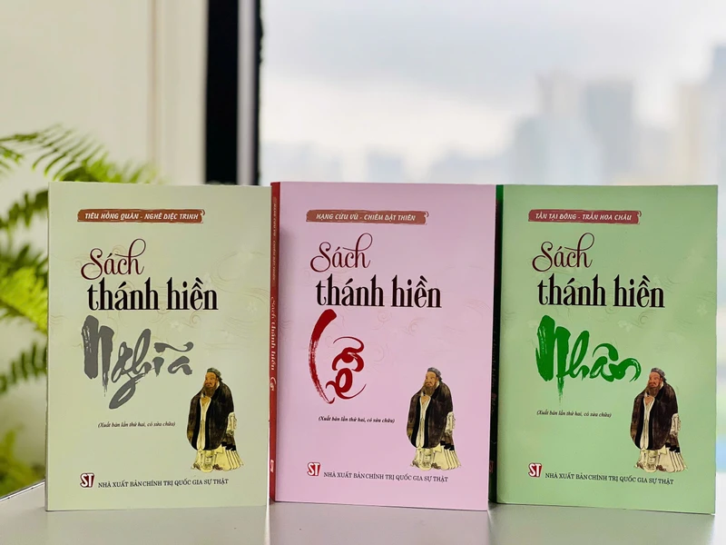 Bộ sách “Sách thánh hiền” Nhân, Lễ, Nghĩa do Nhà xuất bản Chính trị quốc gia Sự thật tái bản lần hai.
