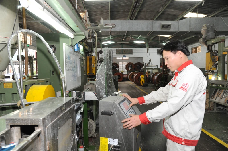Dây chuyền sản xuất của Công ty cổ phần Dây và cáp điện Thượng Đình (Hà Nội). (Ảnh Đức Anh) 