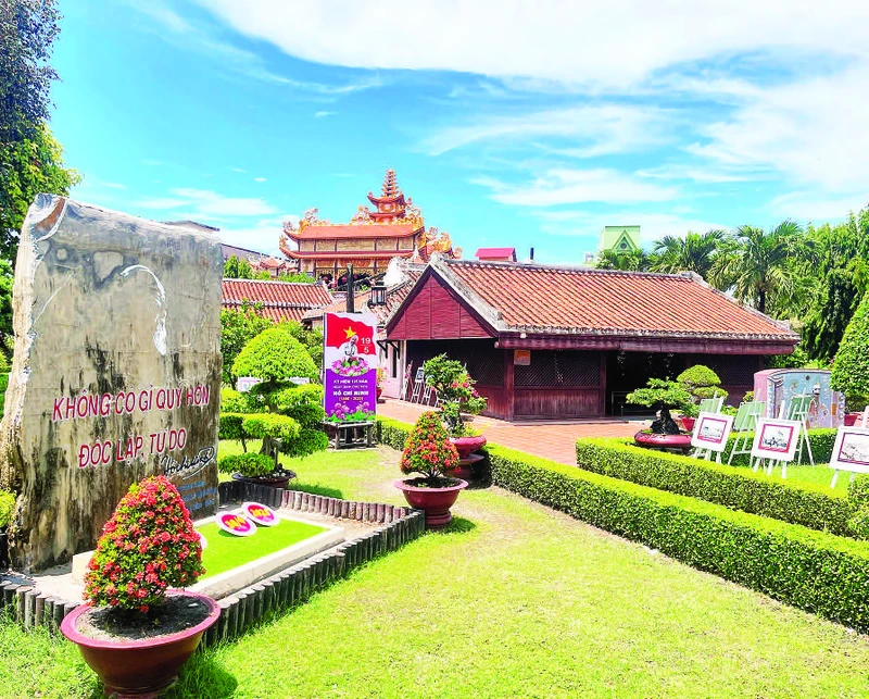 Khu di tích Dục Thanh luôn giữ nét cổ kính. 