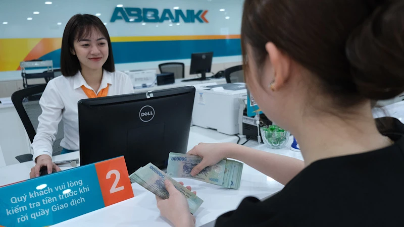 Thu nhập từ hoạt động dịch vụ của ABBANK tăng hơn 30 tỷ đồng sau kiểm toán.