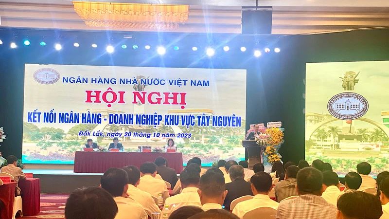 Toàn cảnh Hội nghị.