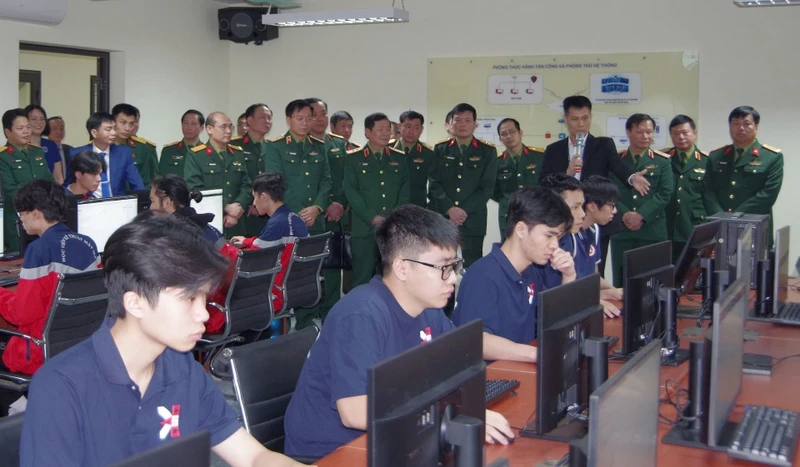 Tập trung đào tạo nhân lực chất lượng cao ngành mật mã là mục tiêu Học viện Kỹ thuật mật mã hướng tới. (Nguồn Ban Cơ yếu Chính phủ)
