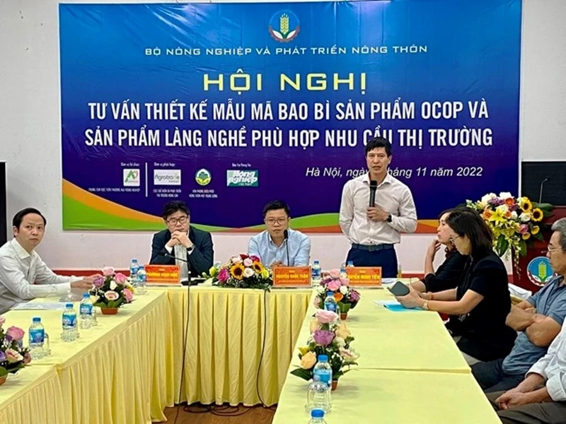 Hội nghị "Tư vấn thiết kế mẫu mã bao bì sản phẩm OCOP và sản phẩm làng nghề phù hợp nhu cầu thị trường” chiều 11/3.