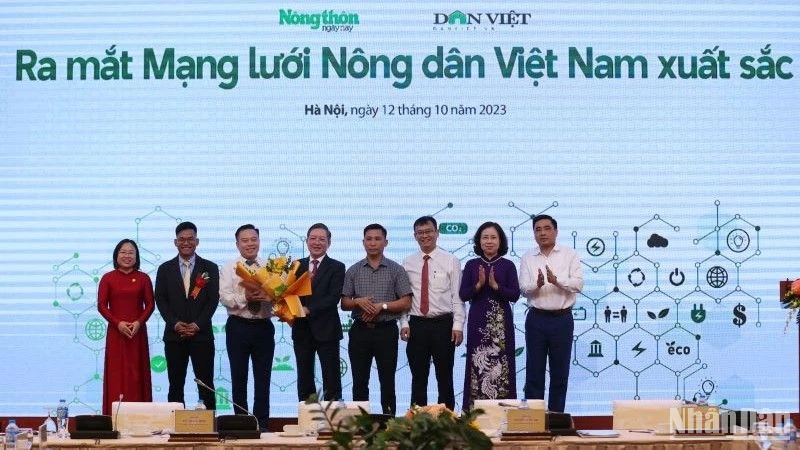 Ra mắt "Mạng lưới Nông dân Việt Nam xuất sắc ngày 12/10.