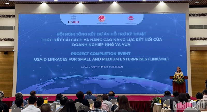 Quang cảnh Lễ tổng kết Dự án LinkSME.