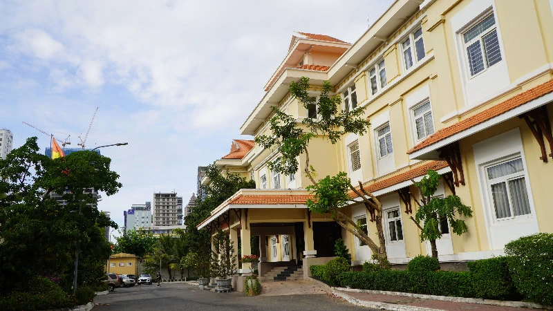 Đại sứ quán Việt Nam ở Thủ đô Phnom Penh, Campuchia. (Ảnh: NGUYỄN HIỆP)
