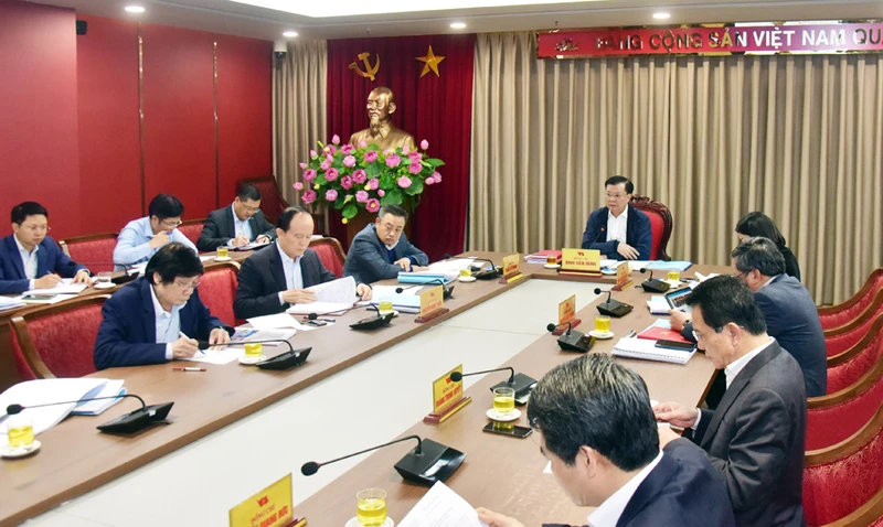 Hội nghị Thường trực Thành ủy Hà Nội sáng 15/2.