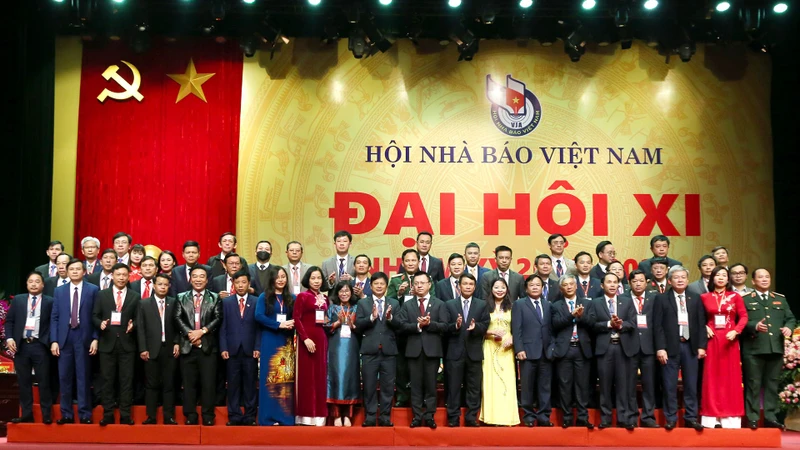 Phê duyệt Điều lệ Hội Nhà báo Việt Nam