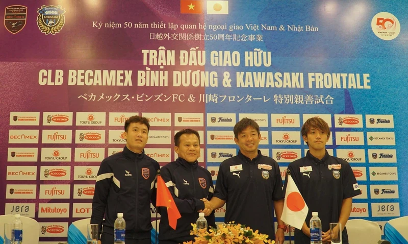 Đại diện Câu lạc bộ Becamex Bình Dương và Câu lạc bộ Kawasaki Frontale cho biết hai đội sẽ cống hiến một trận đấu hấp dẫn cho người hâm mộ.