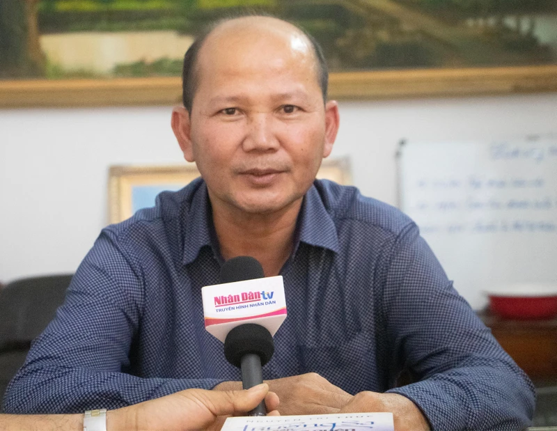 Nhà nghiên cứu Uch Leang.